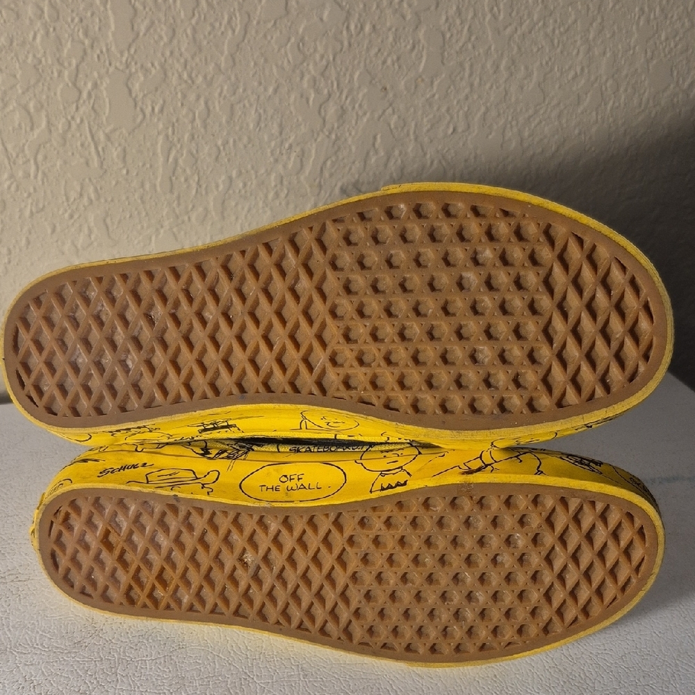 Vans PEANUT SKATE Hi Top Shoes - Picture 5 of 10